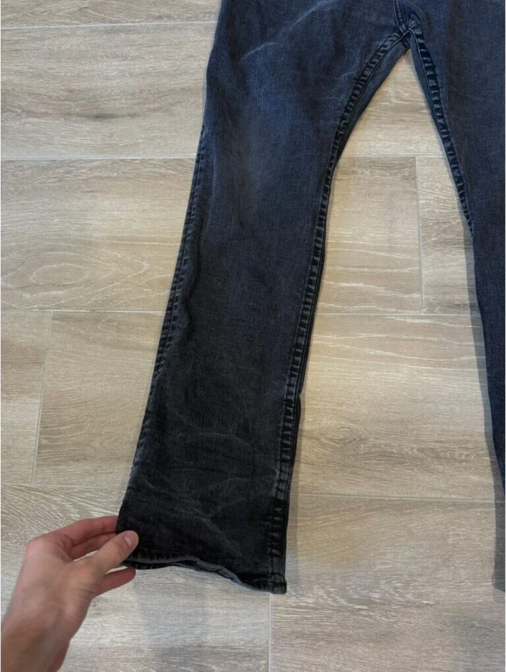 True Religion Ricky Relaxed Straight Jeans Black 40 Mens